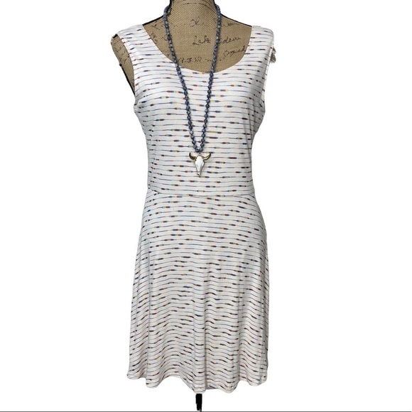 Doe & Rae White Striped Sleeveless Dress Size Medium Strappy Back - Picture 3 of 12